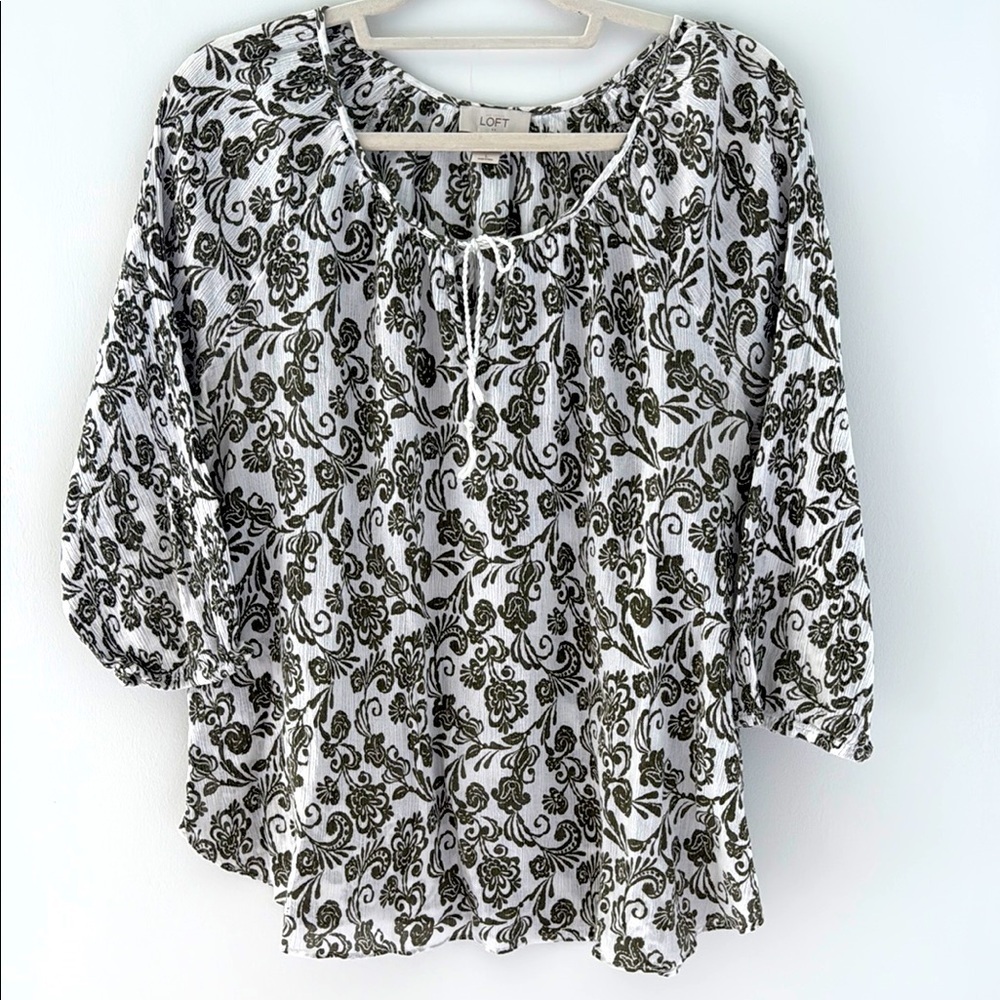 LOFT Brown and White Tie Front Gauzy Blouse Size L